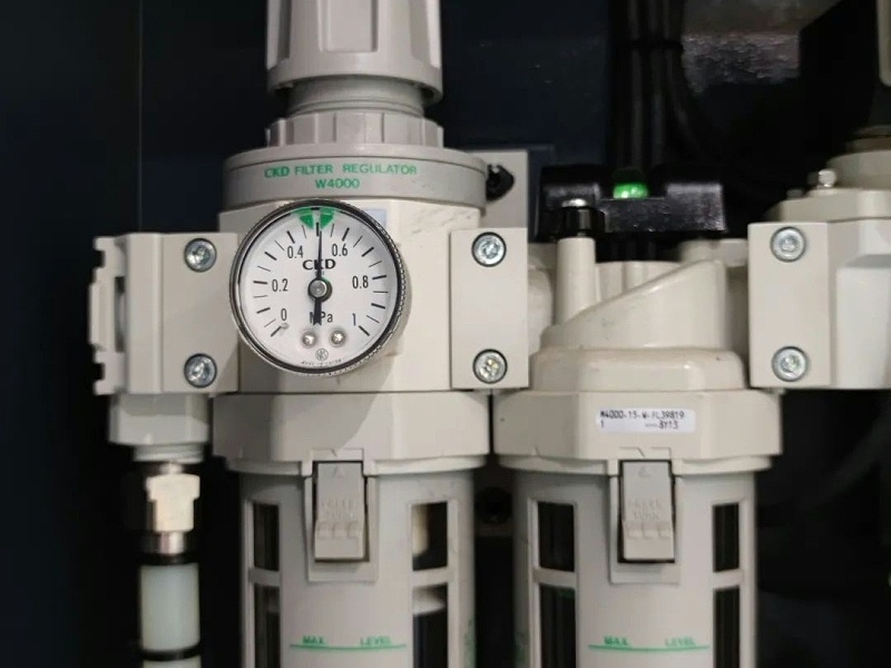 數(shù)控機(jī)床開機(jī)注意事項(xiàng)