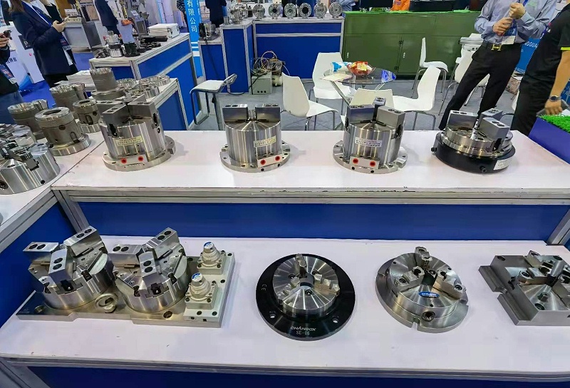 六欣卡盤(pán)世界