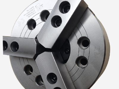 國(guó)產(chǎn)精工三爪中空液壓卡盤(pán)